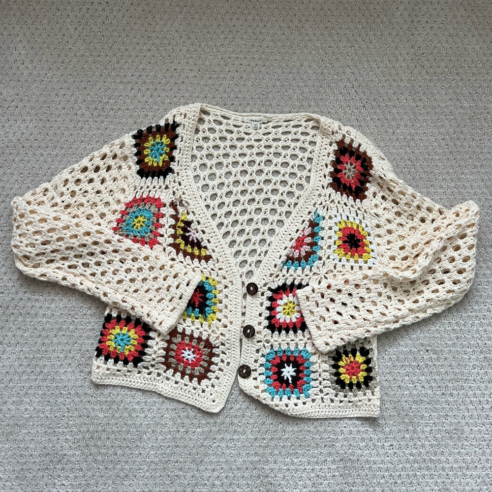 Embroidered Crop Cardigan